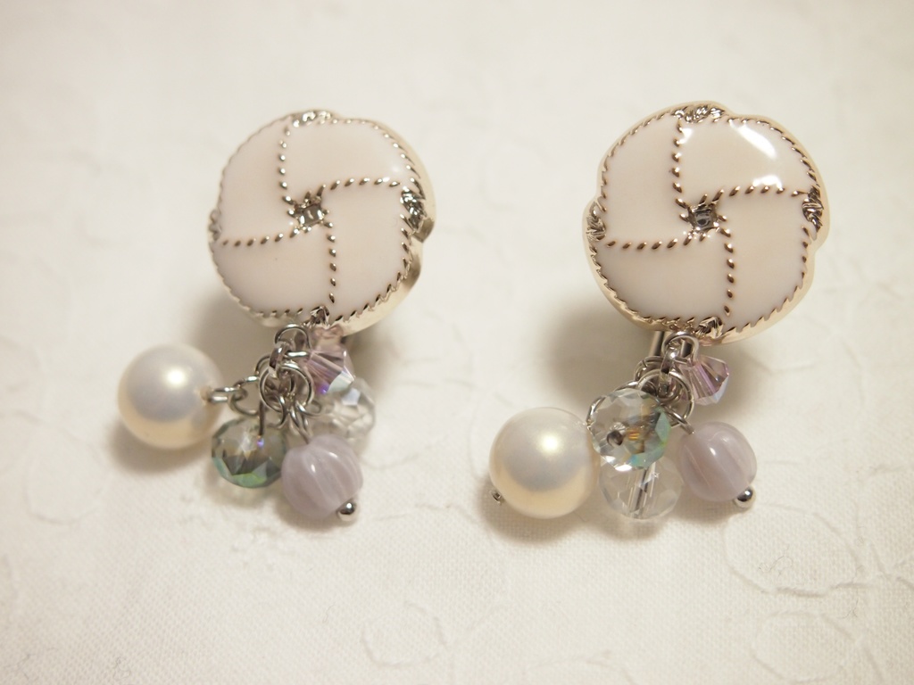 花実　イヤリング