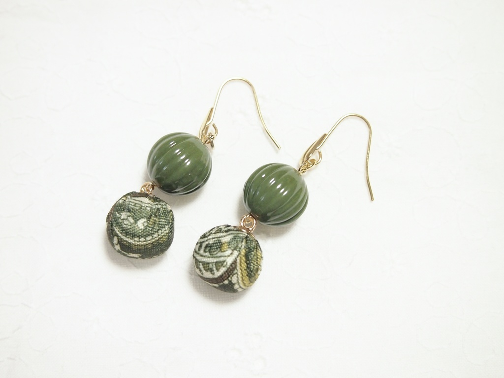 手玉　ピアス＆イヤリング