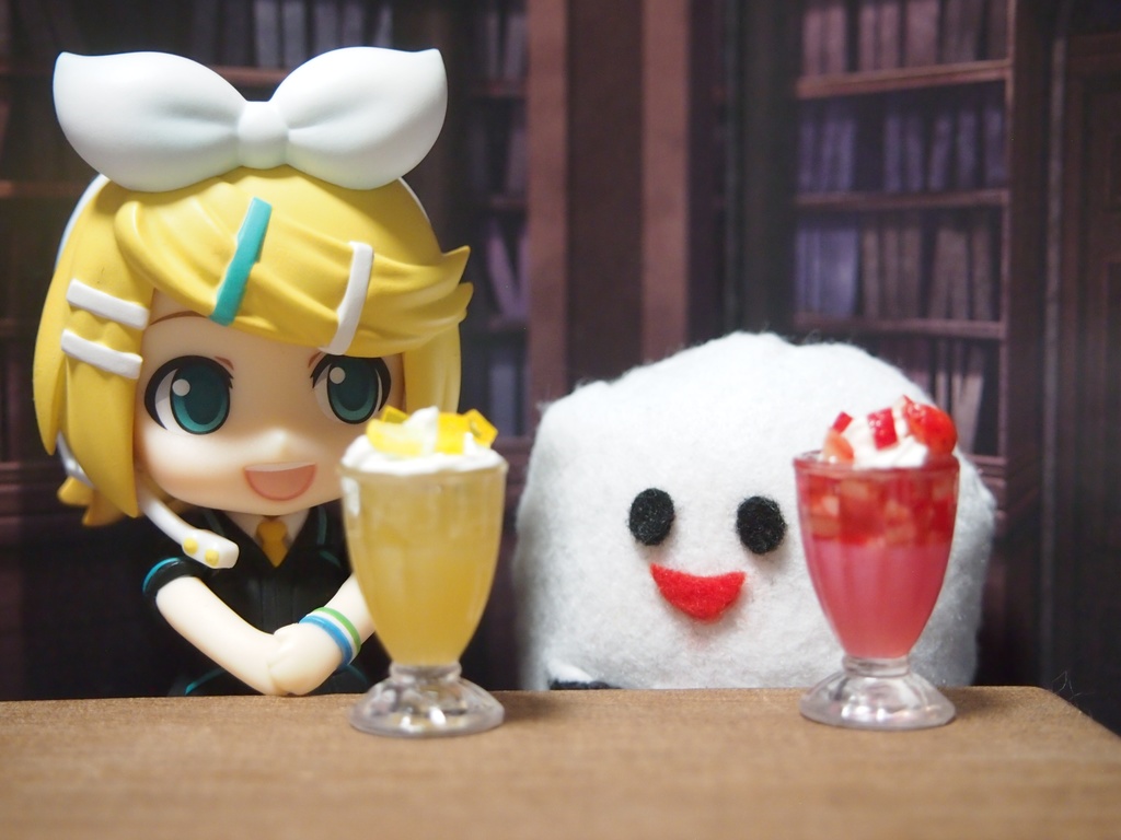 パフェカクテル パイン&いちご