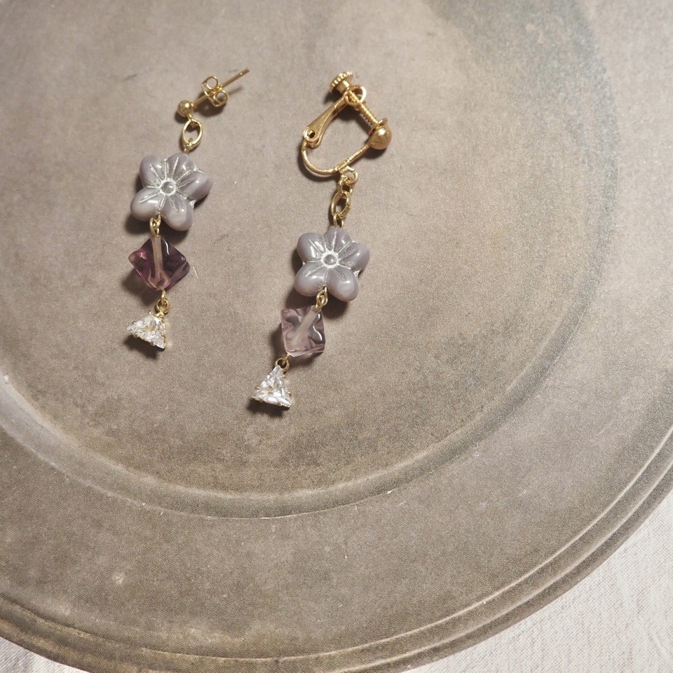 一夜草　ピアス＆イヤリング