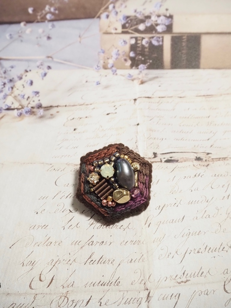 耀う(かがよう)  ブローチ