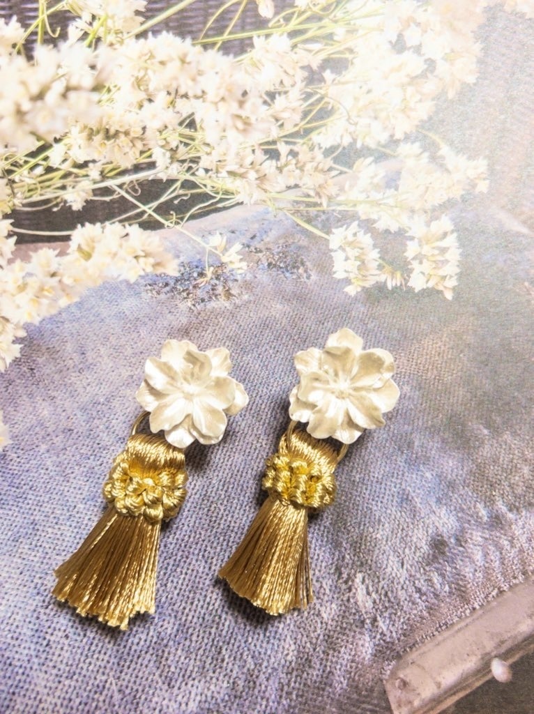 常初花　イヤリング