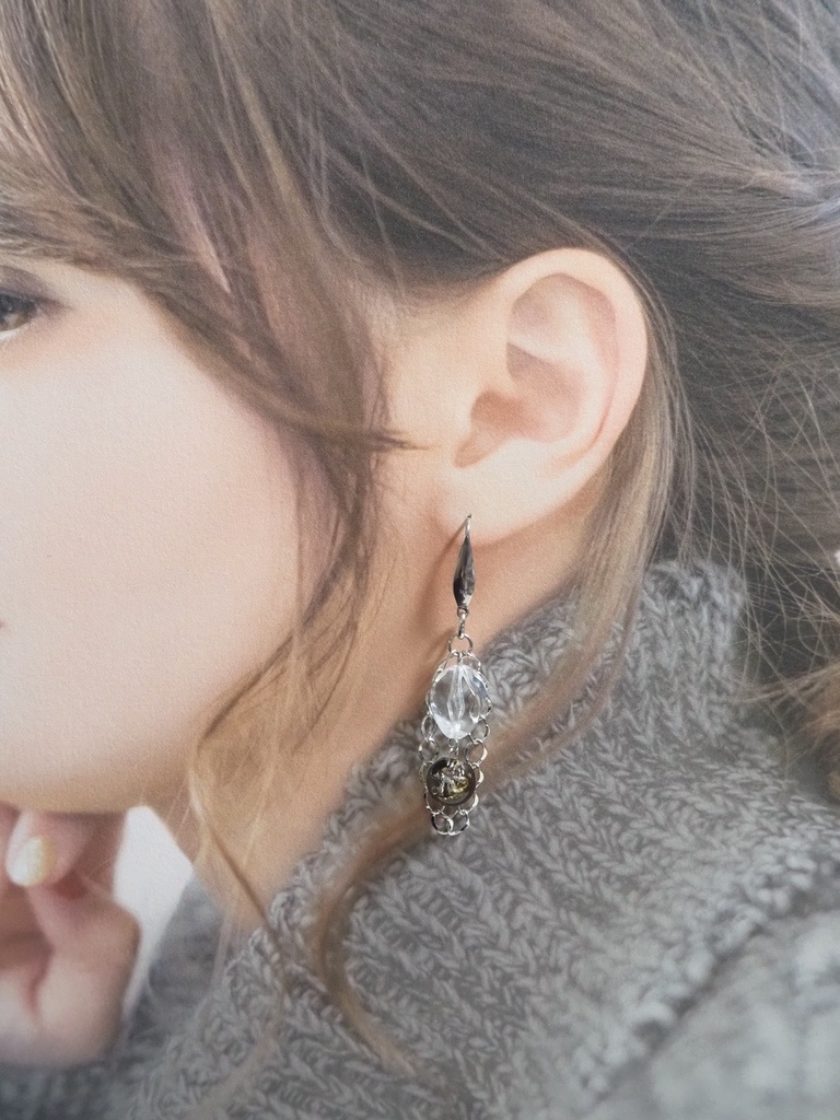 るい ピアス&イヤリング