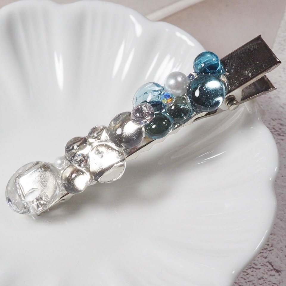 水の檻 ヘアクリップ