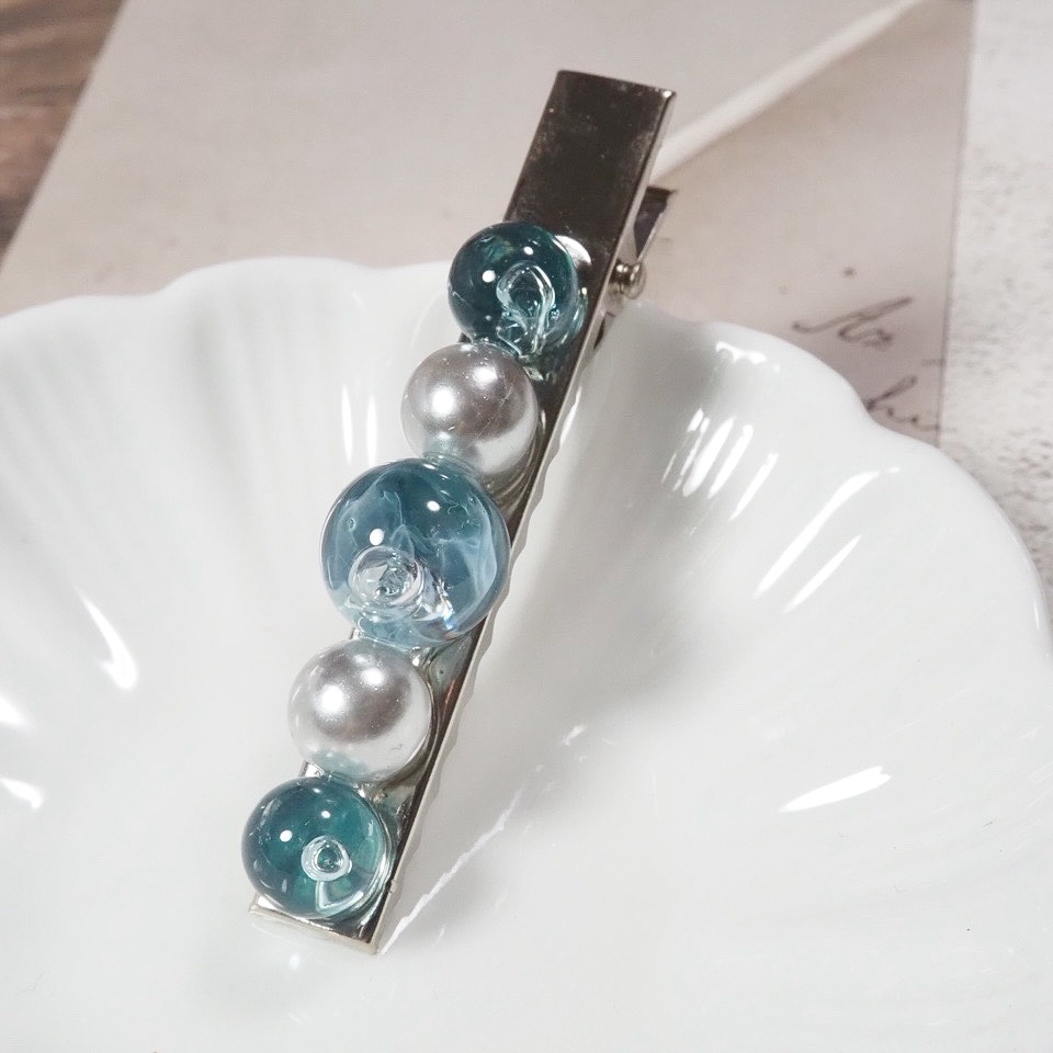 水の檻 ヘアクリップ