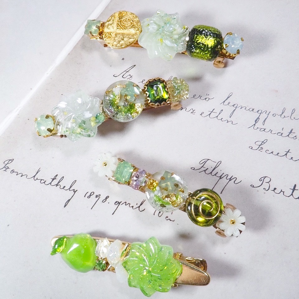 新緑の朝露 バレッタ・ヘアクリップ