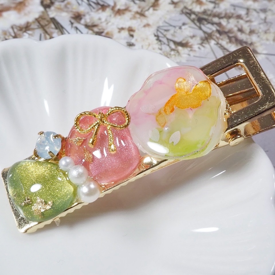 恋の花咲く ヘアクリップ