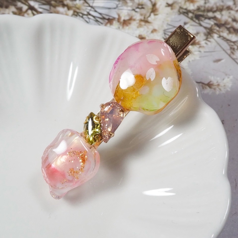 恋の花咲く ヘアクリップ