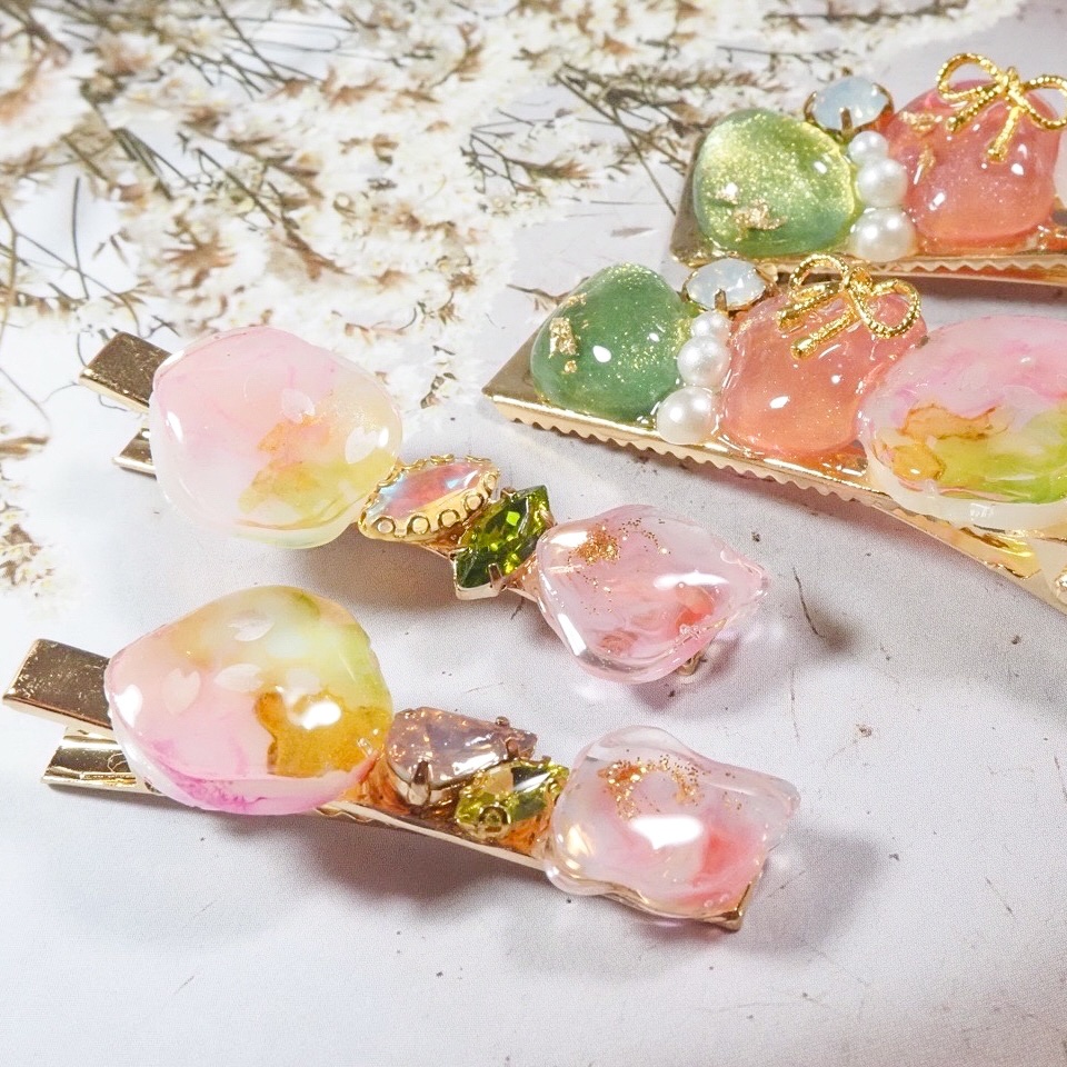 恋の花咲く ヘアクリップ