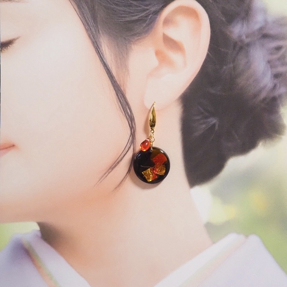 不夜城 赤・青 ピアス&イヤリング