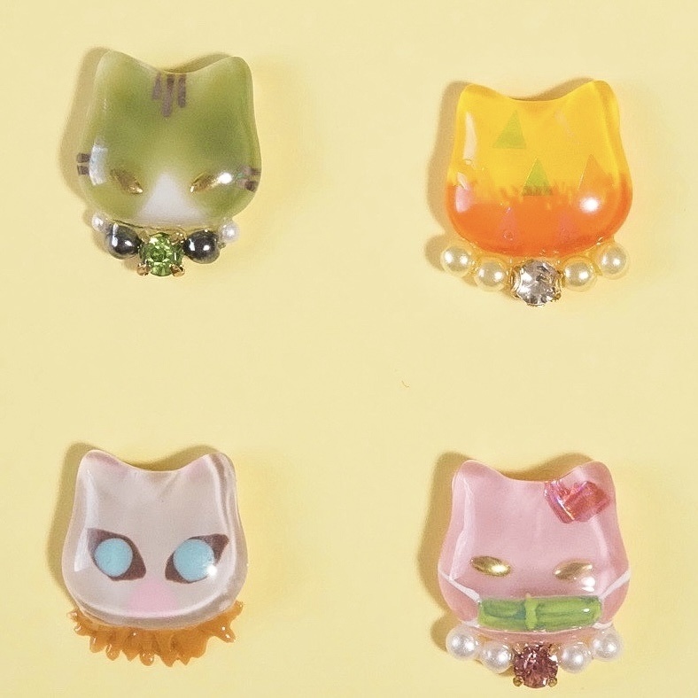夢猫 A班 ピアス&イヤリング&ピンバッジ