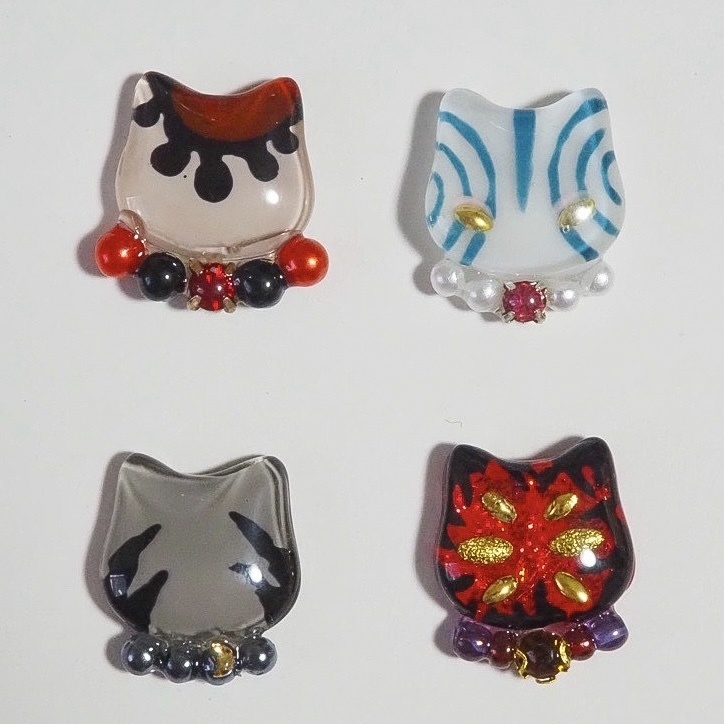 夢猫 D班 ピアス&イヤリング&ピンバッジ