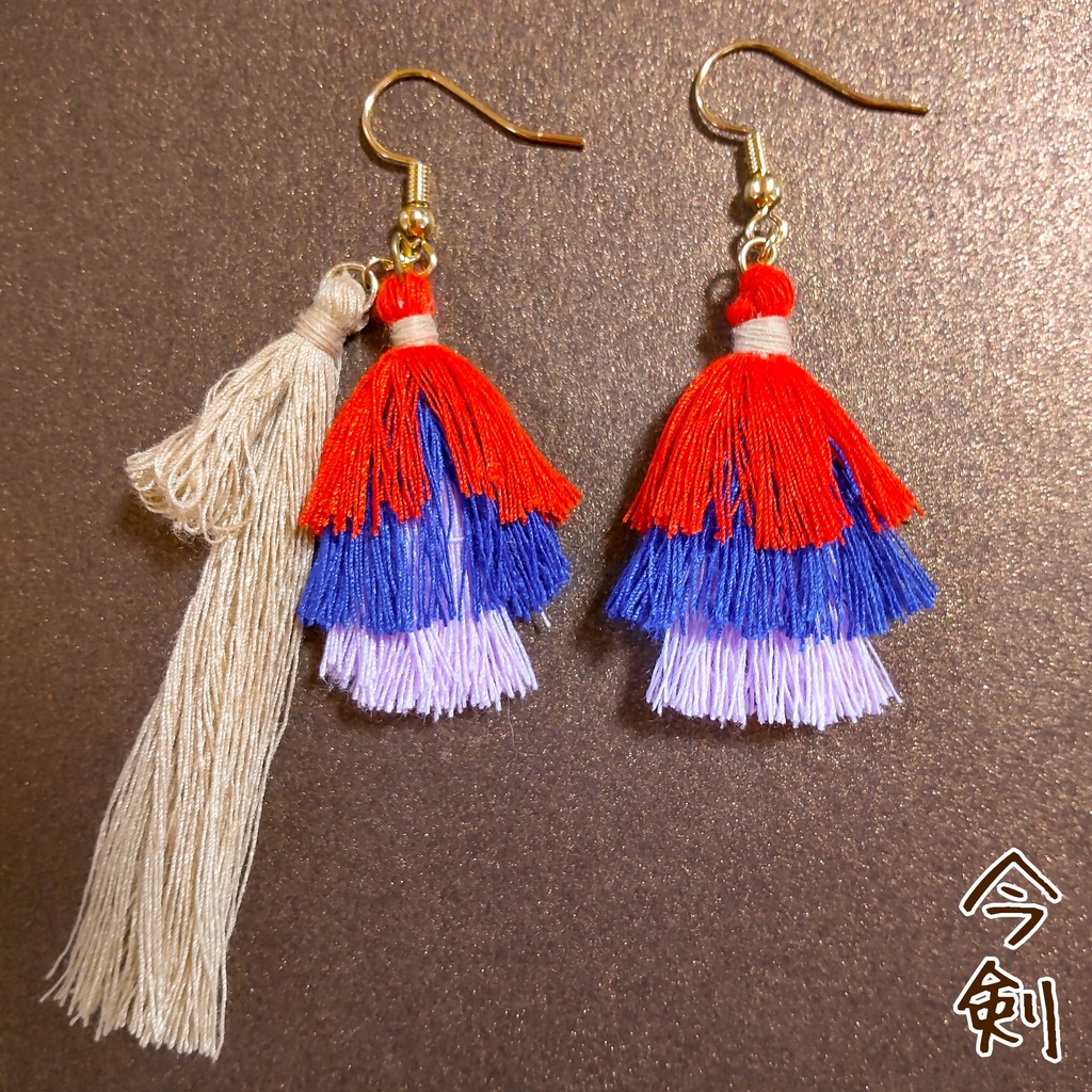 刀剣男士イメージ 3段タッセル ピアス/イヤリング