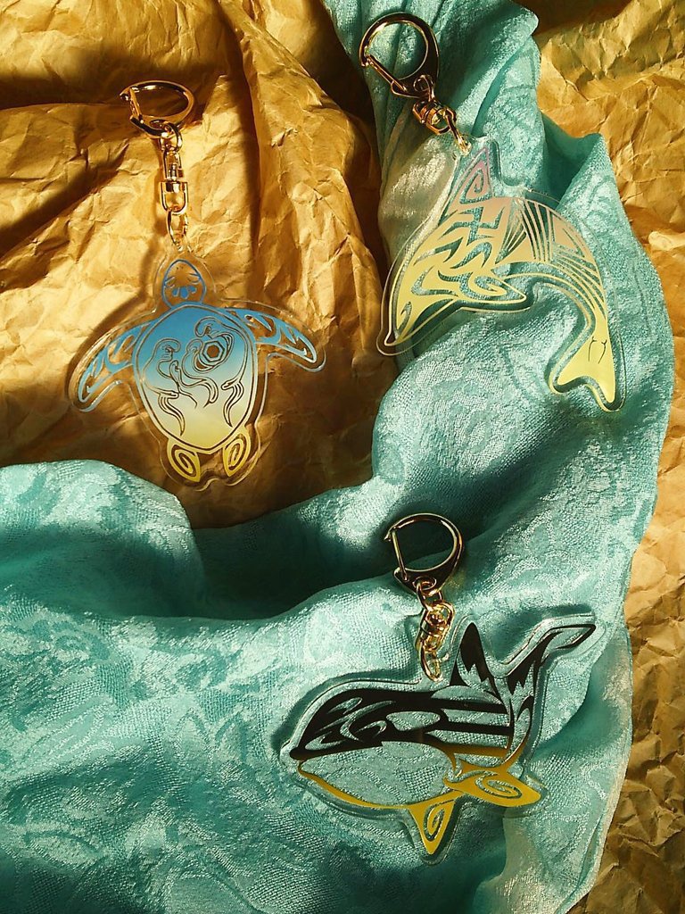 虎徹マリントライバルアクキー