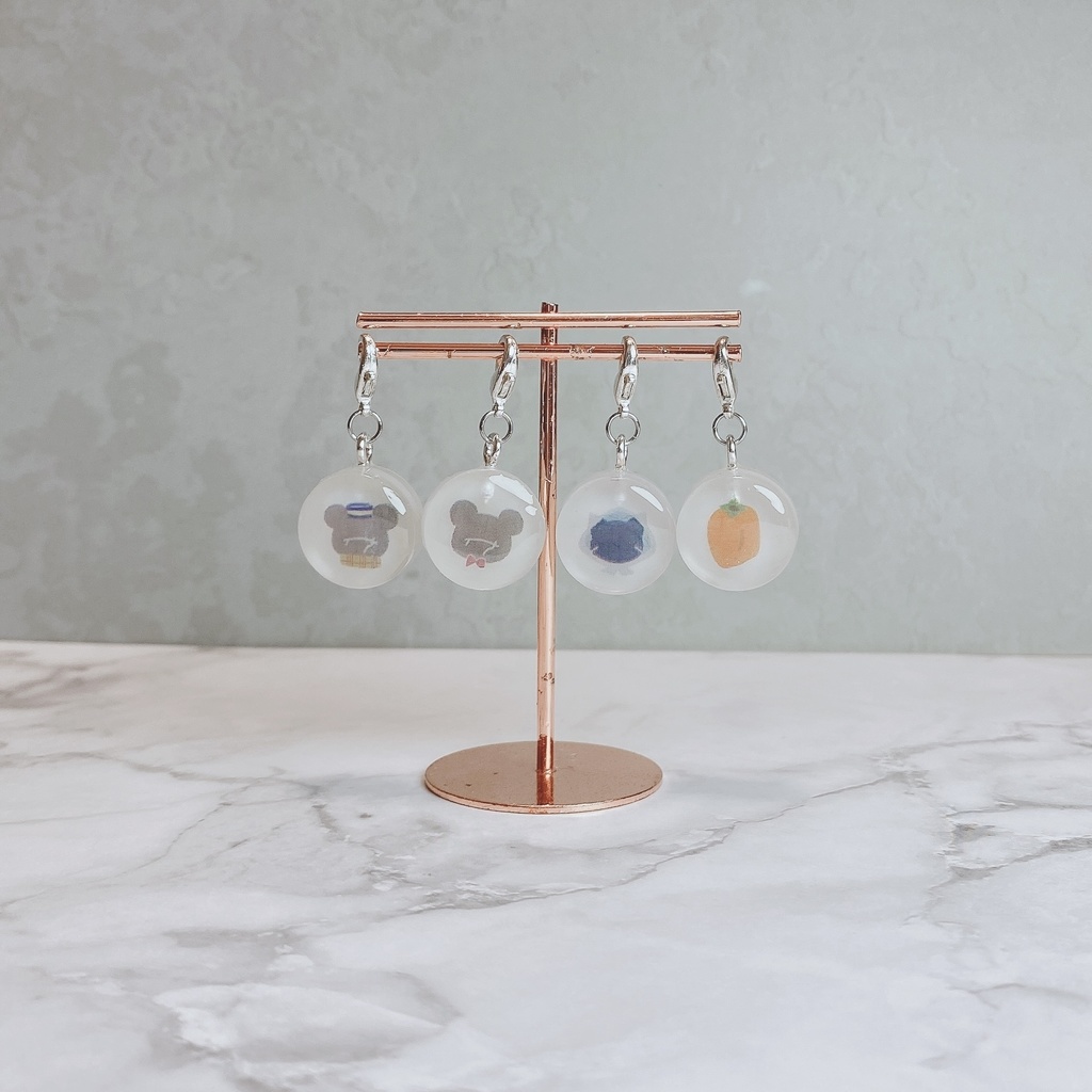 【ピアス/イヤリング変更可】ころんチャーム