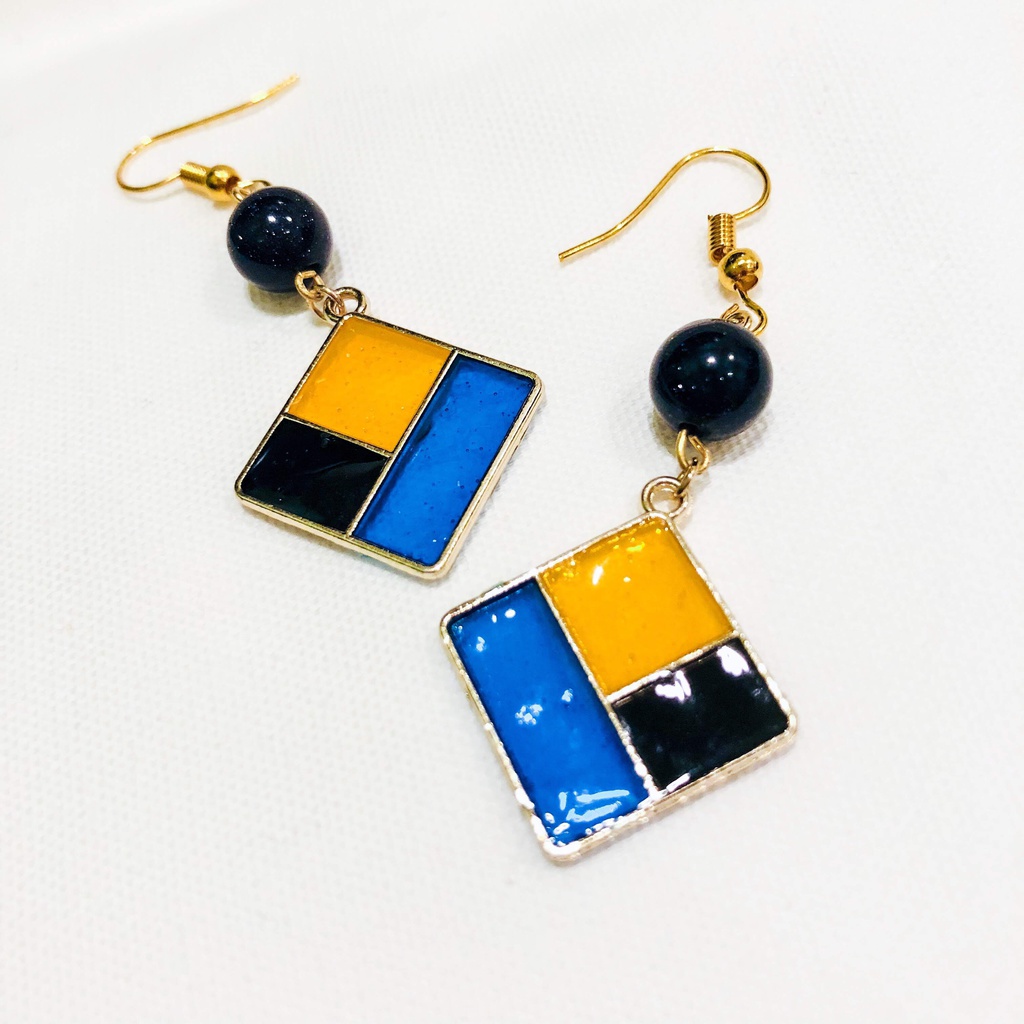 バーボンイメージピアス・イヤリング