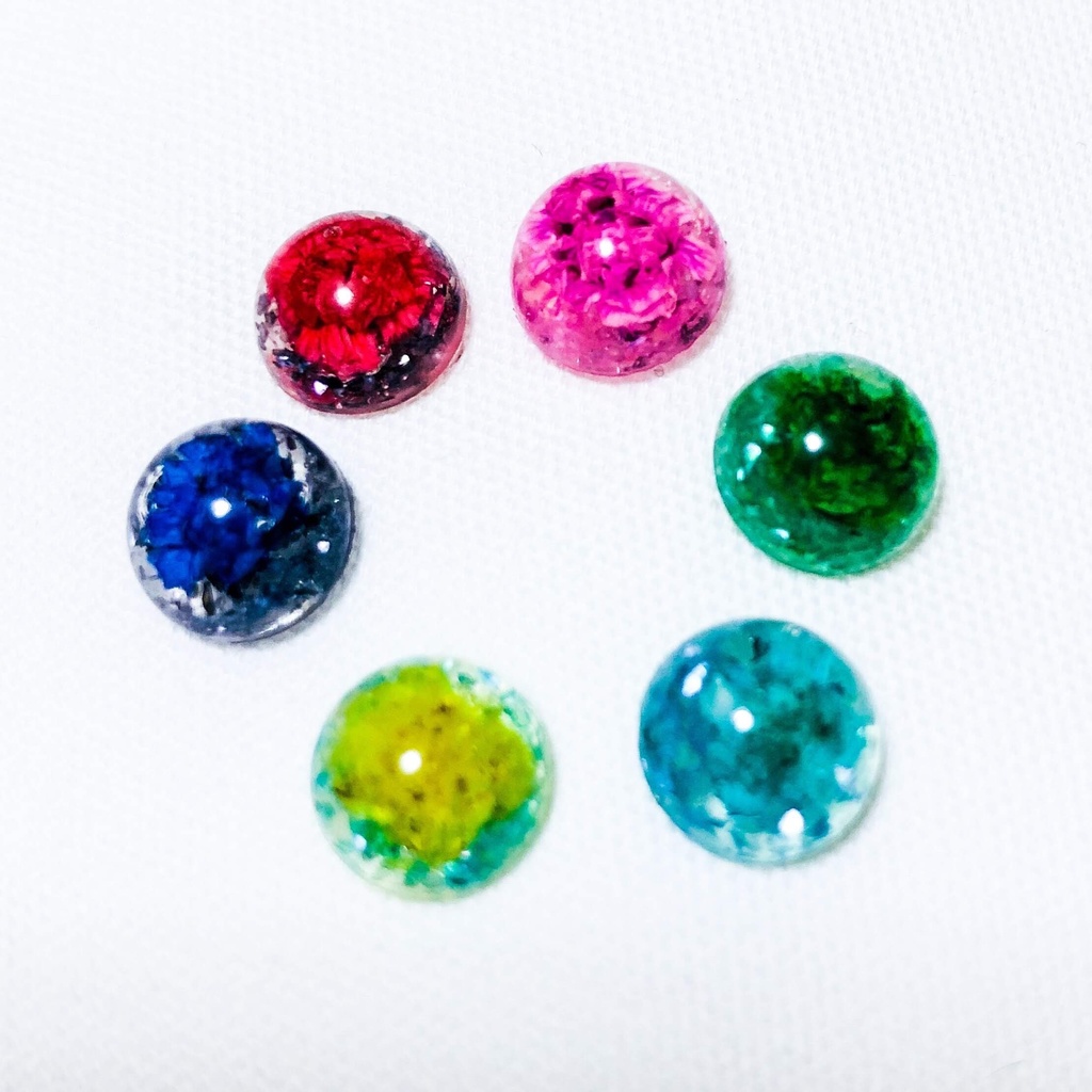 トリプルフェイスなお花のピアス