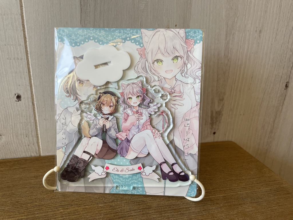 オリジナルグッズ第2弾 アクリルスタンド&ポストカード