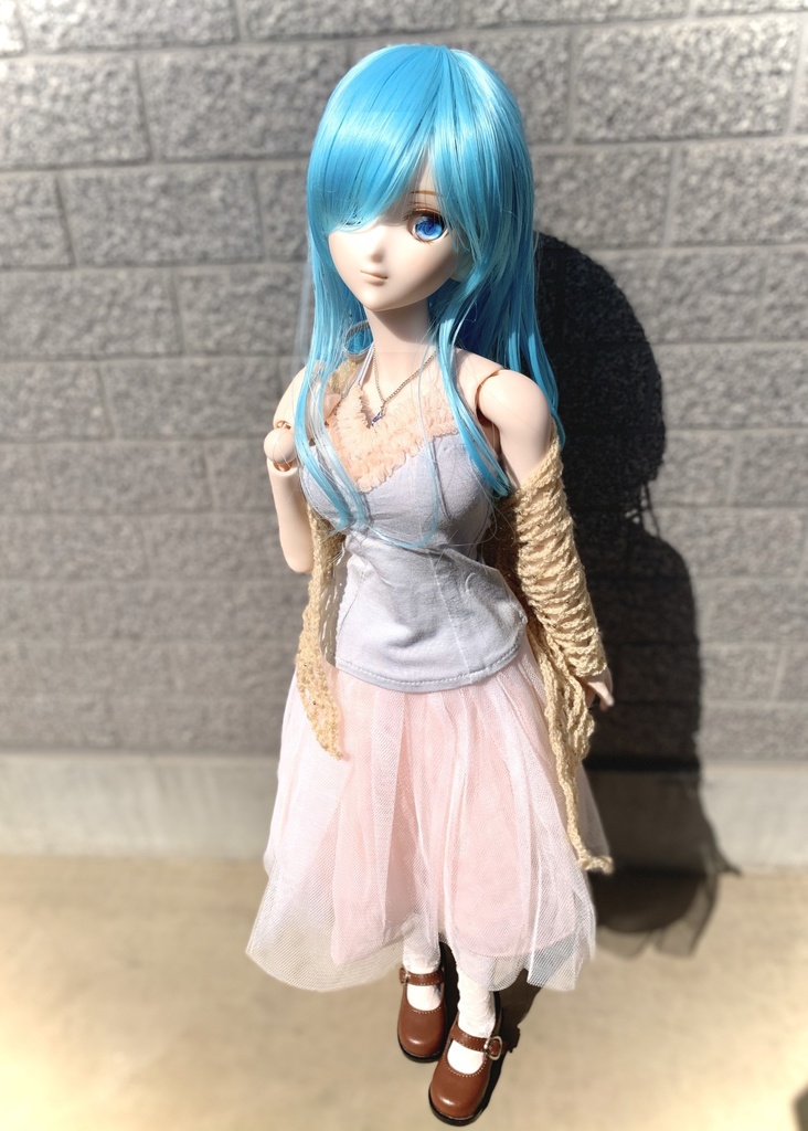 ビーズ編み込み三角ショール(ベージュ)