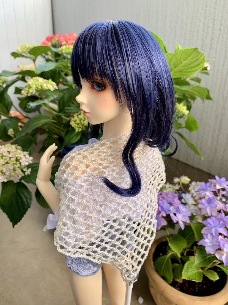 ビーズ編み込み三角ショール(オフホワイト)