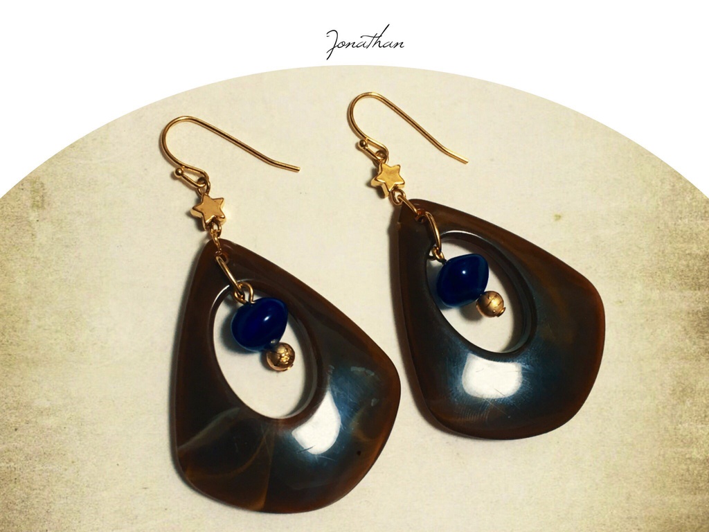 ジョナサンの耳飾り