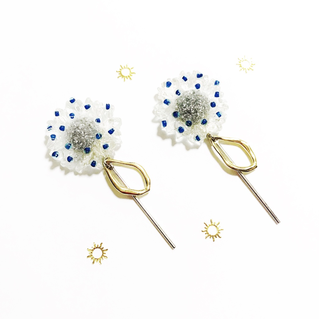 ◆SALE◆蛍の涙の耳飾り