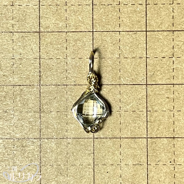 スイスブルートパーズ フカネ巻き®︎ワイヤーラップペンダントトップ