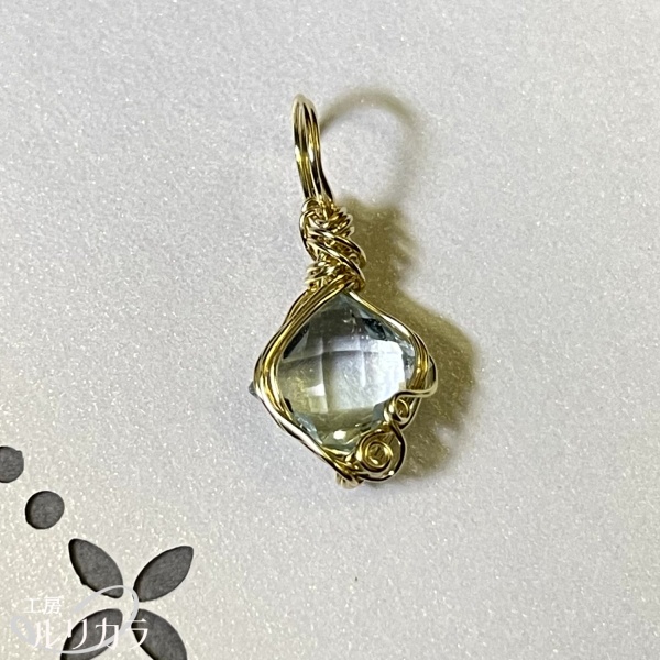 スイスブルートパーズ フカネ巻き®︎ワイヤーラップペンダントトップ