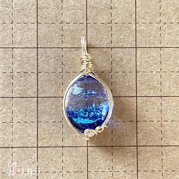 ガラス クリア・青×水色 フカネ巻き®︎ワイヤーラップペンダントトップ