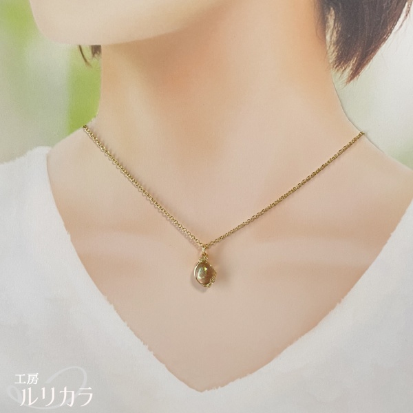 ガラス ベールピンク×薄緑 フカネ巻き®︎ワイヤーラップペンダントトップ