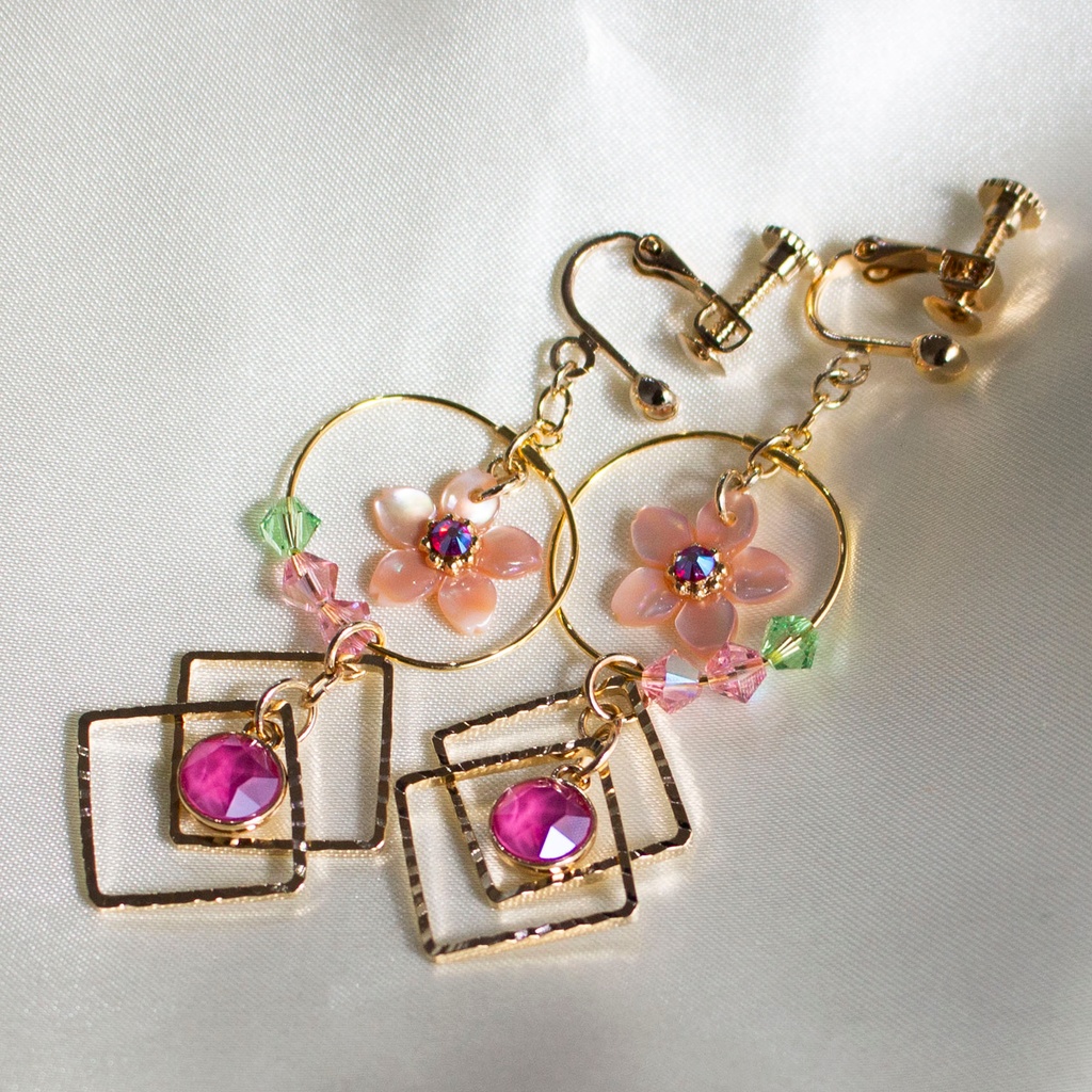 【鮭まゆさんデザイン×piacetto】コラボアクセサリー