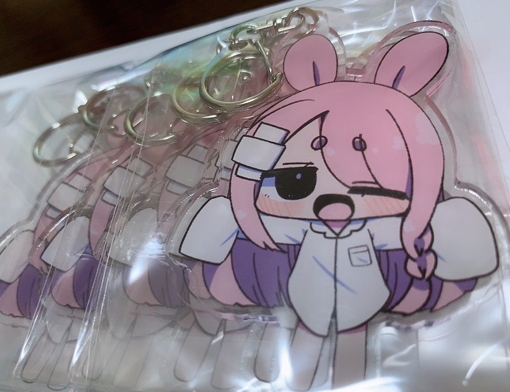 うさぎさん(だぼだぼ)アクリルキーホルダー