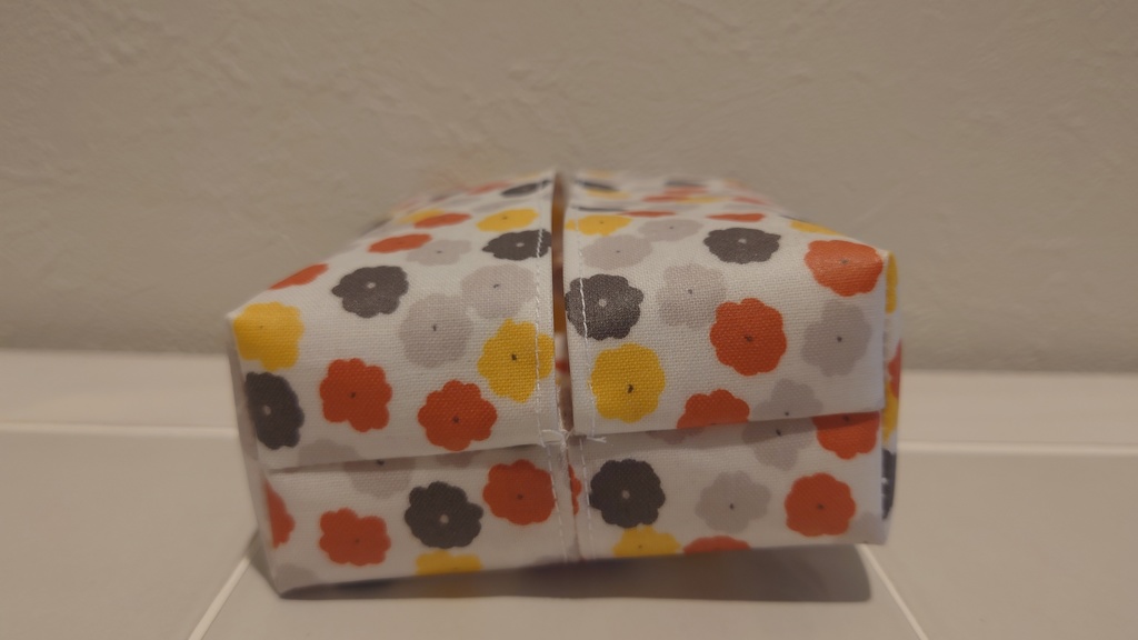 ラミネート ポケットティッシュケース(花)