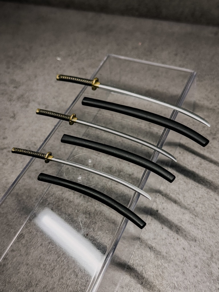 1/12スケール 日本刀&鞘 太刀 CW002(アクションフィギュア用)