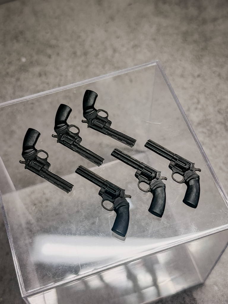 1/12スケール ハンドガン リボルバータイプ CW001