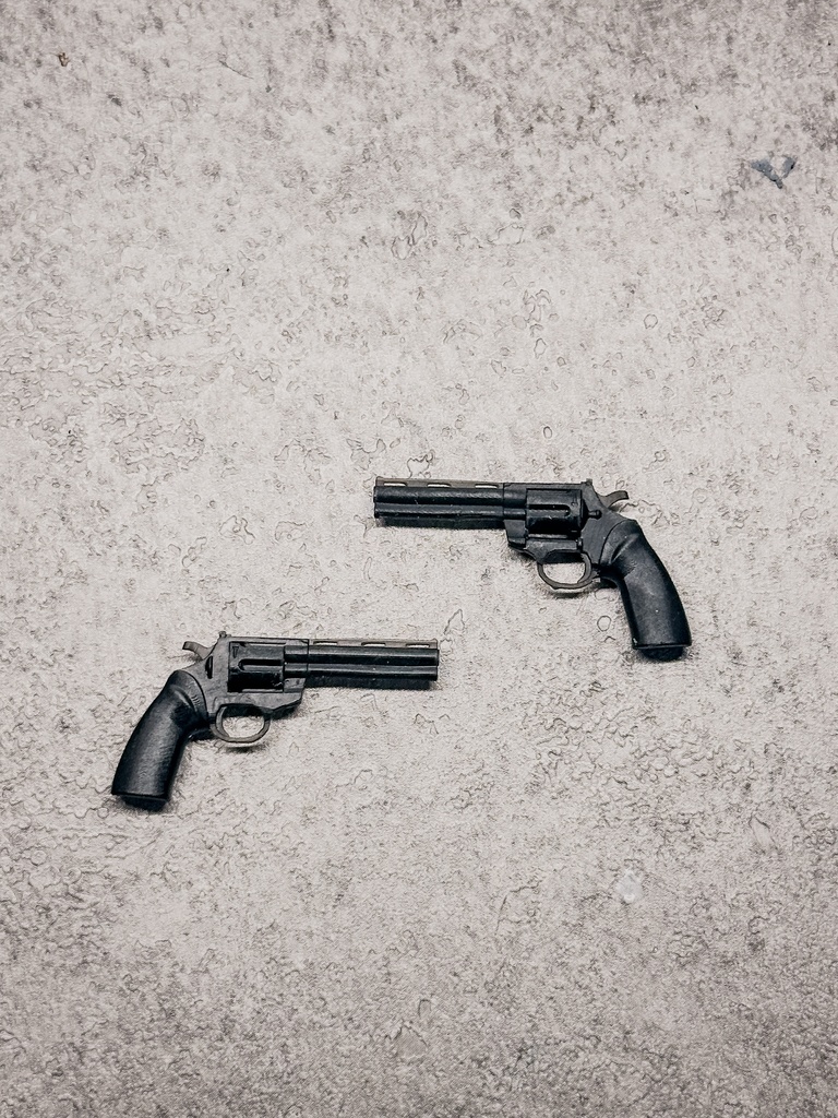 1/12スケール ハンドガン リボルバータイプ CW001