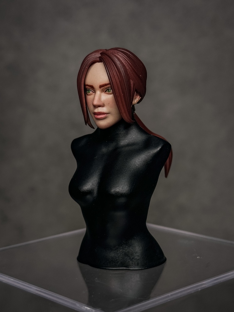 【限定1点 試作品放出 一部欠損有り】 HF001 ファンタジー女性剣士 試作品B (mythic legionsなどファンタジーフィギュア向け 1/10〜1/12スケール向け)