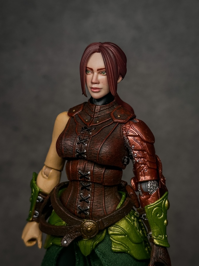 【限定1点 試作品放出 一部欠損有り】 HF001 ファンタジー女性剣士 試作品B (mythic legionsなどファンタジーフィギュア向け 1/10〜1/12スケール向け)