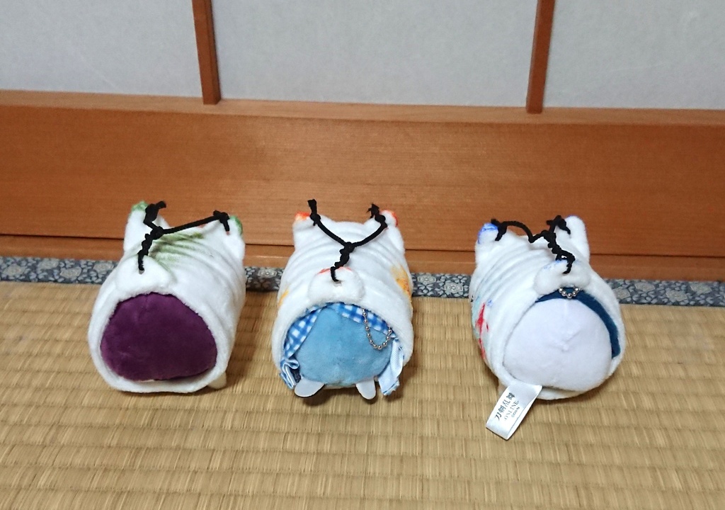 7/16 21:00~ 緑のみ もち用着ぐるみ 蚊取り豚と蚊取り線香ざぶとん