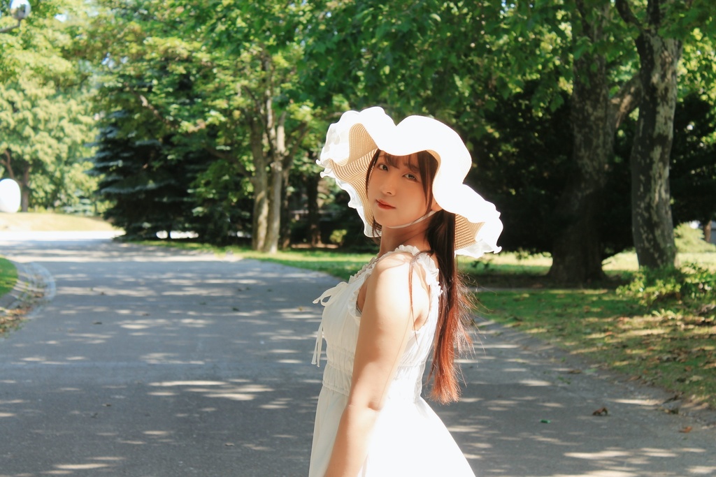 私の隣にいてくれる？