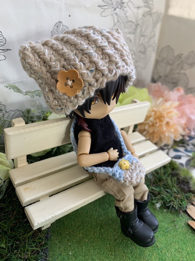 ねんどろ用猫耳帽子とバッグ