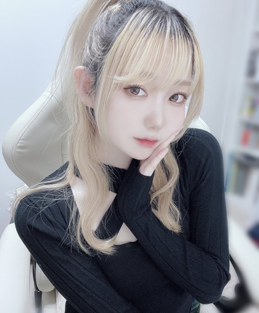 金髪自我ちぇき〜🔅