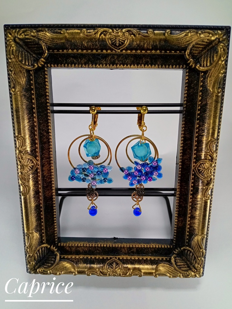 鉱石のアジサイ/イヤリング