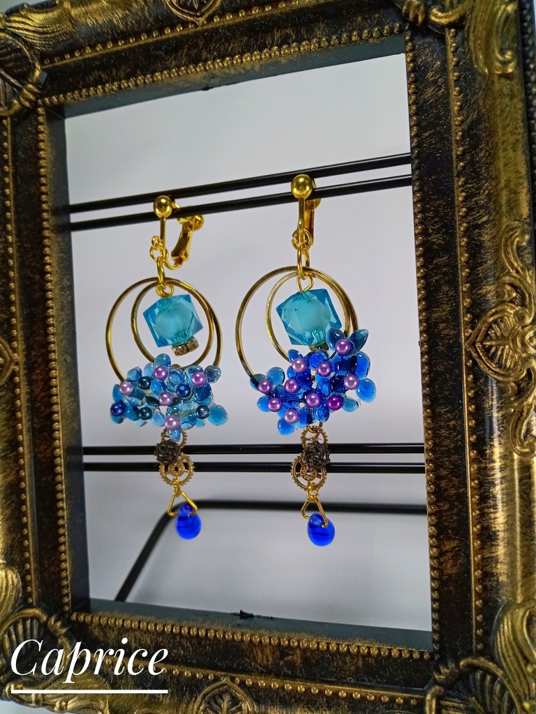 鉱石のアジサイ/イヤリング