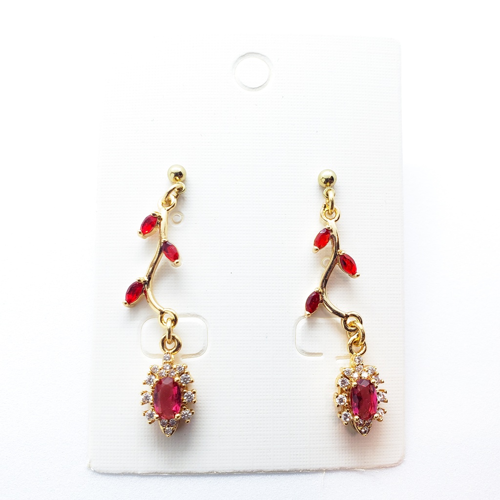 バスブロ　推し色ピアス