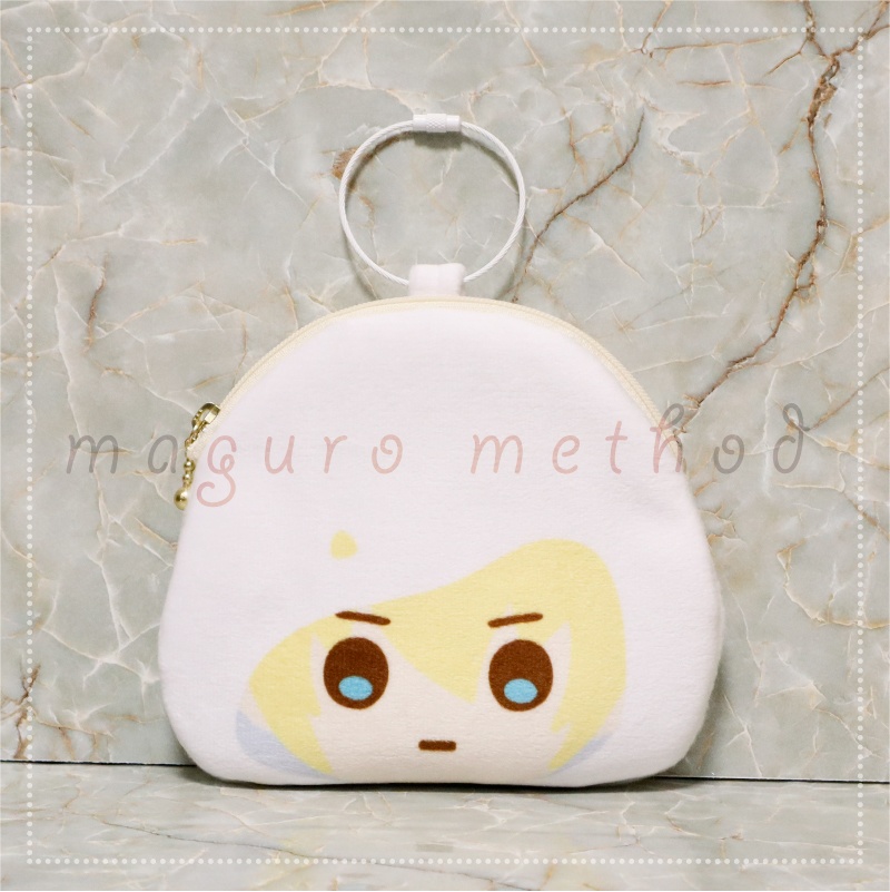 フェイスポーチ