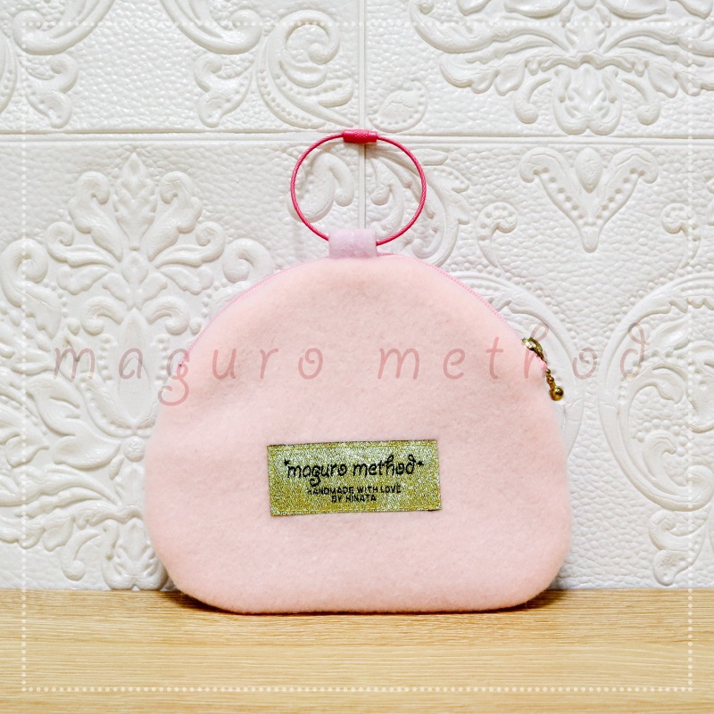 フェイスポーチ