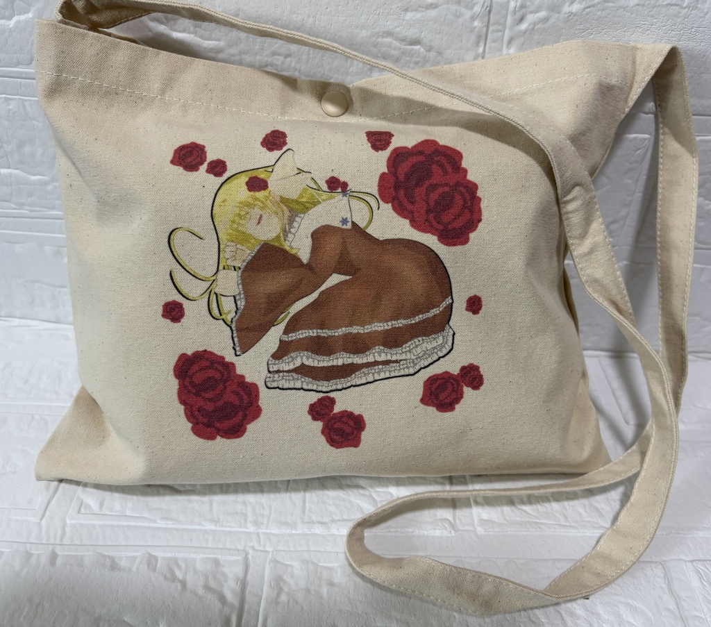 クラシカルロリータの金髪少女のサコッシュ