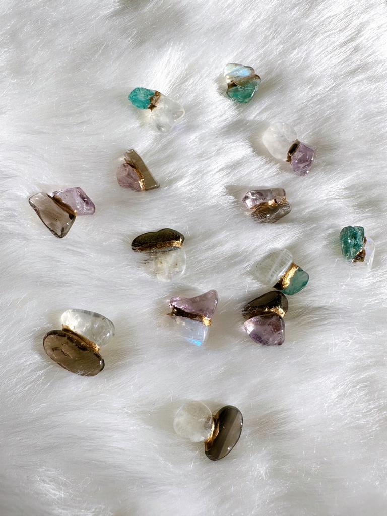 【FF14】天然石の金継ぎ風概念イヤリング/ピアス【片耳】