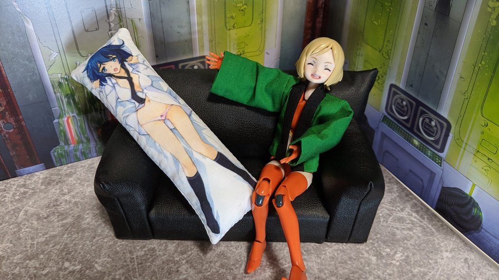 【1/12向抱き枕】伊勢川 洋子抱き枕